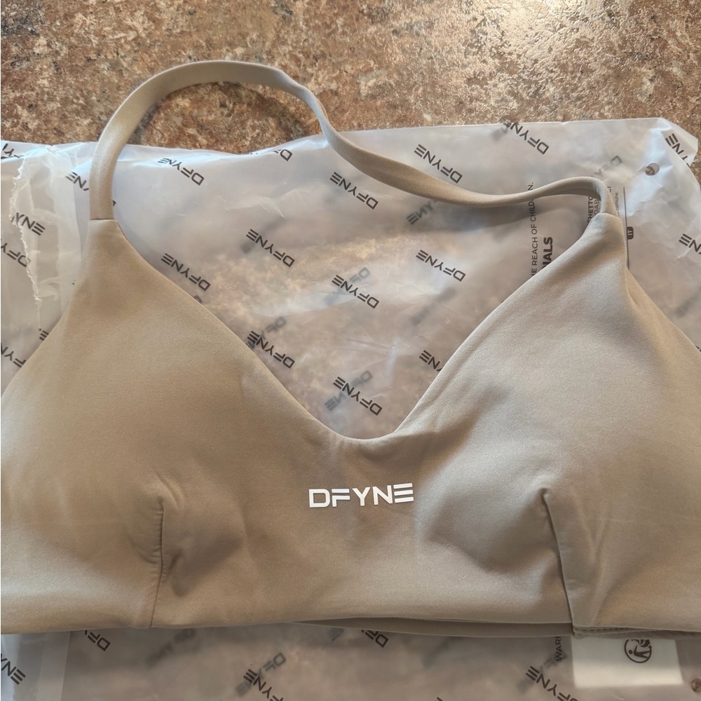DFYNE Tan Sports Bra